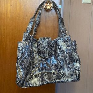 NEW Nine West snakeskin purse